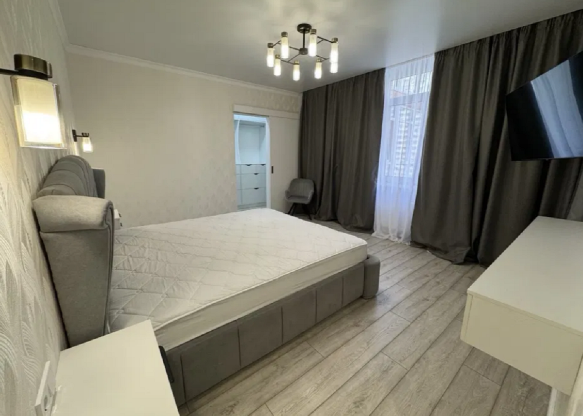 3-комнатная квартира с ремонтом и техникой в ЖК "Дмитриевский" ID 53856 (Фото 2)