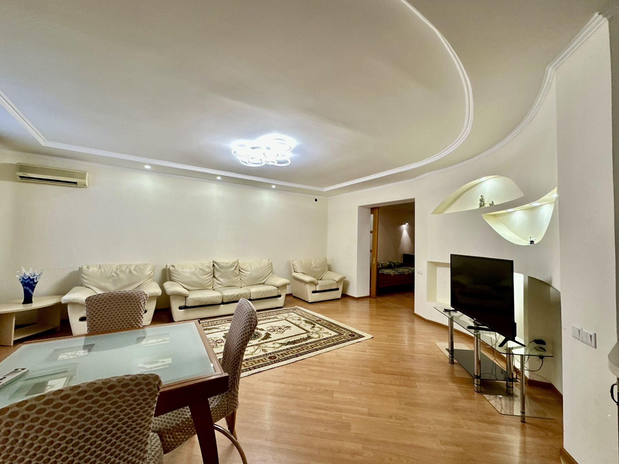 3-ком квартира у моря в кирпичном доме на Фонтане ЖК "Стожары"- 121 м² ID 54038 (Фото 2)