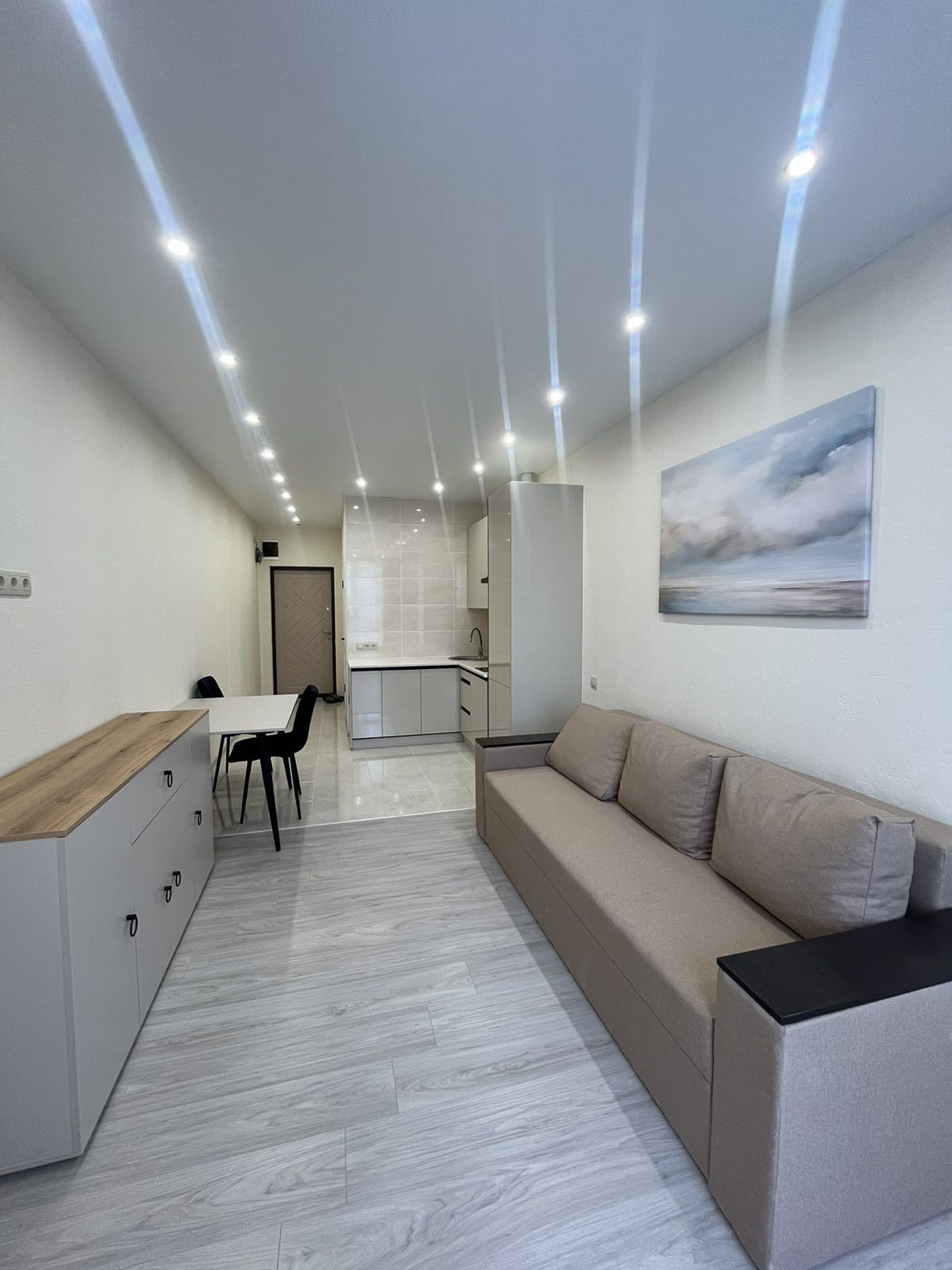 Студия с ремонтом и техникой в ЖК «Акварель 2» — заходи и живи ID 54129 (Фото 3)