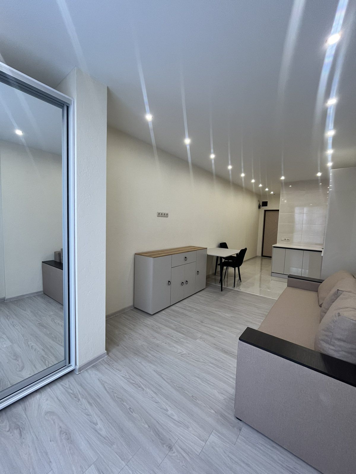 Студия с ремонтом и техникой в ЖК «Акварель 2» — заходи и живи ID 54129 (Фото 4)