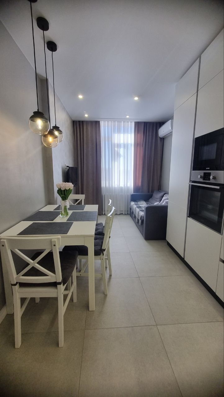 Двухкомнатная квартира в ЖК "Дмитриевский". Дизайнерский ремонт.  ID 54101 (Фото 2)