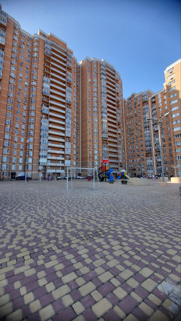 Двухкомнатная квартира в ЖК "Дмитриевский". Дизайнерский ремонт.  ID 54101 (Фото 1)